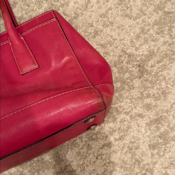 Vintage Coach  Pink Leather Tote Purse
Turnlock Satchel Shoulder Bag - Picture 13 of 16